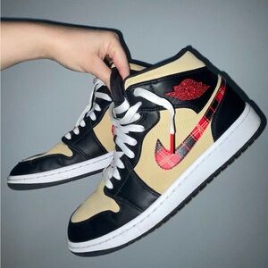 Jordan 1 Mid SE 'Tartan Swoosh'